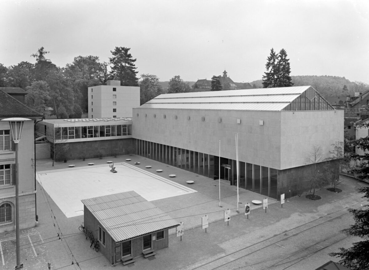 Schwarzweiss-Fotografie des ursprünglichen Aargauer Kunsthauses ohne Erweiterungsbau, Jahr unbekannt