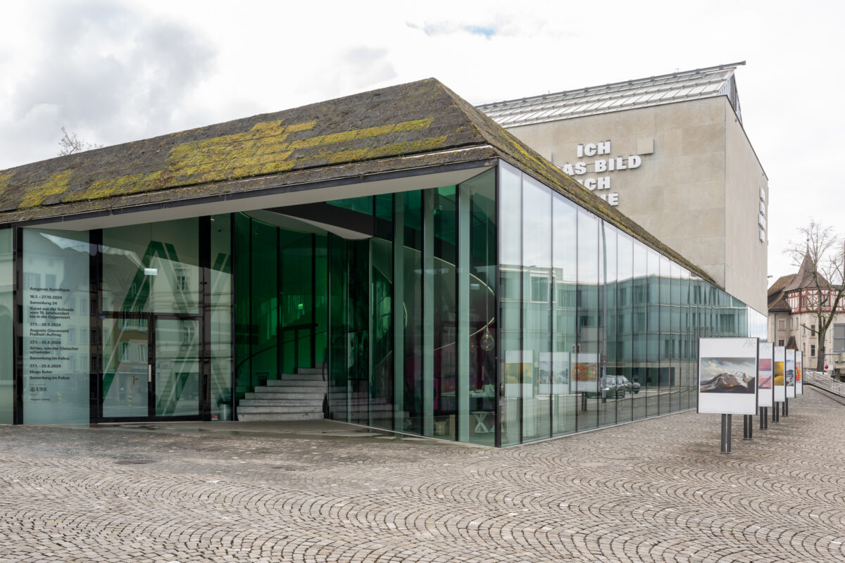 Aussenansicht des Aargauer Kunsthauses mit Erweiterungsbau