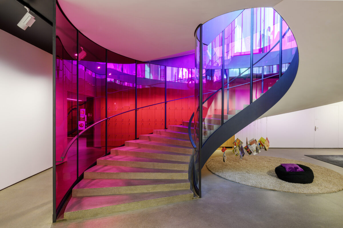 Ansicht der Treppe ins Untergeschoss des Aargauer Kunsthauses