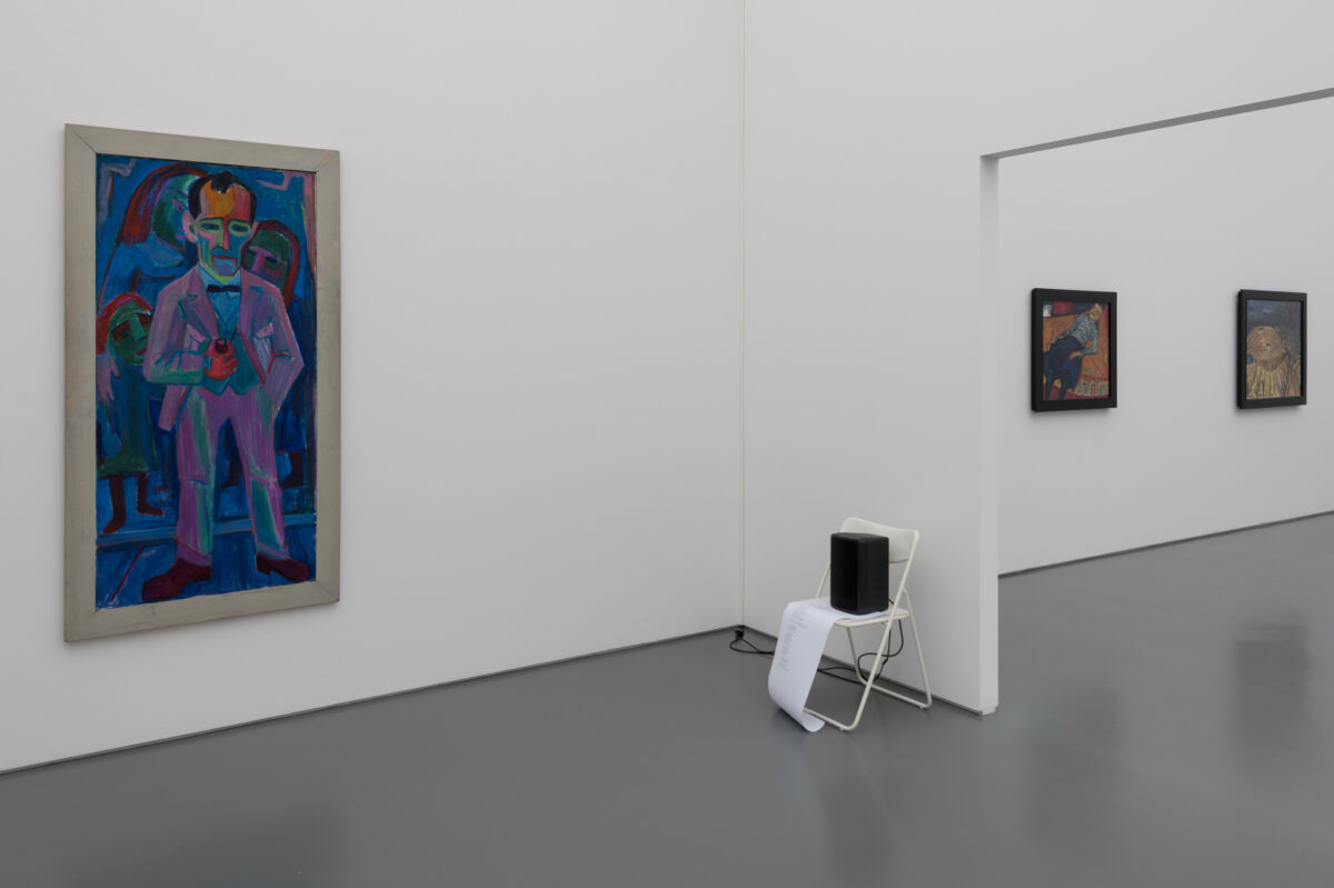 Ausstellungsansicht mit verschiedenen Werken im Aargauer Kunsthaus