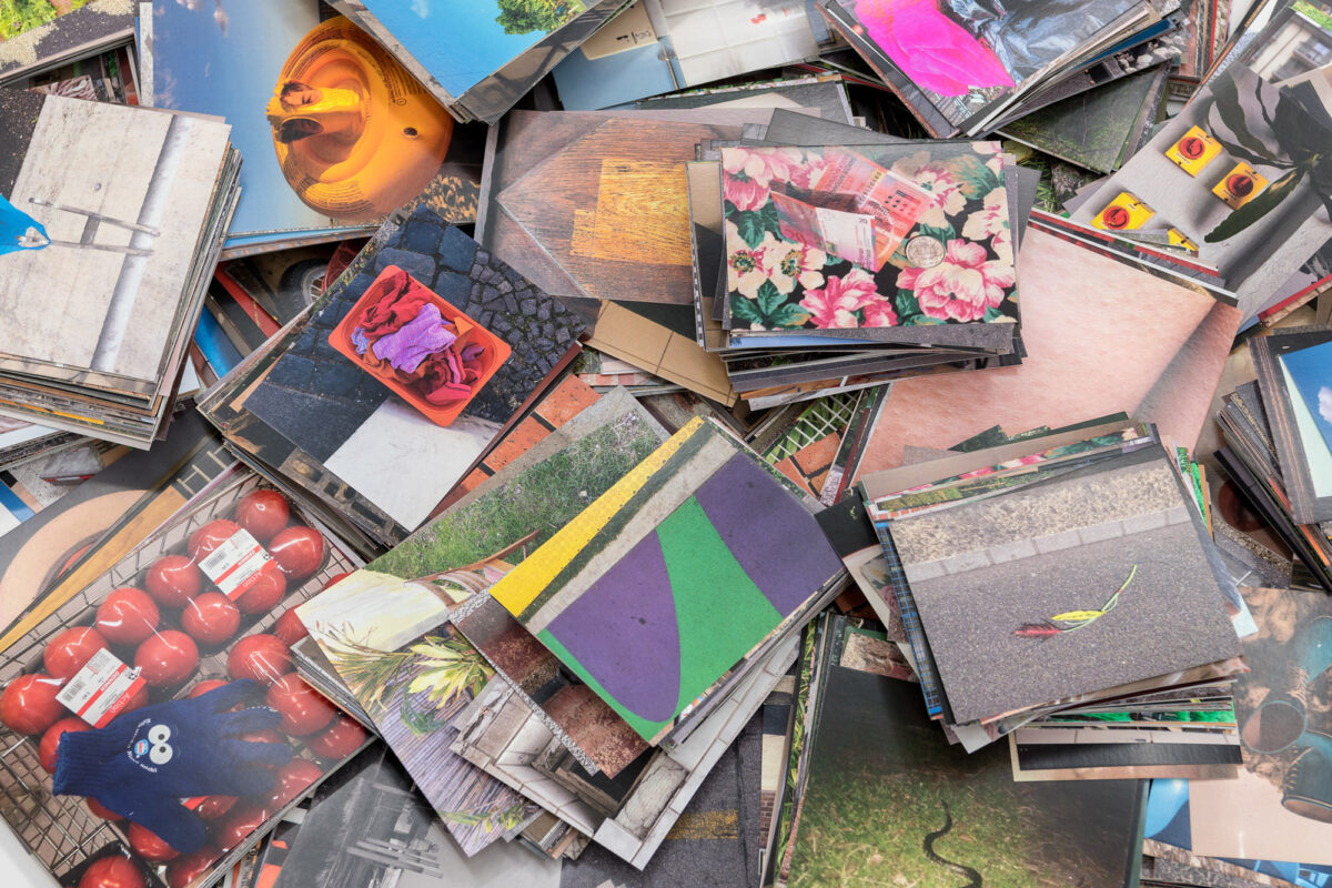 Ein Haufen an farbigen Fotos