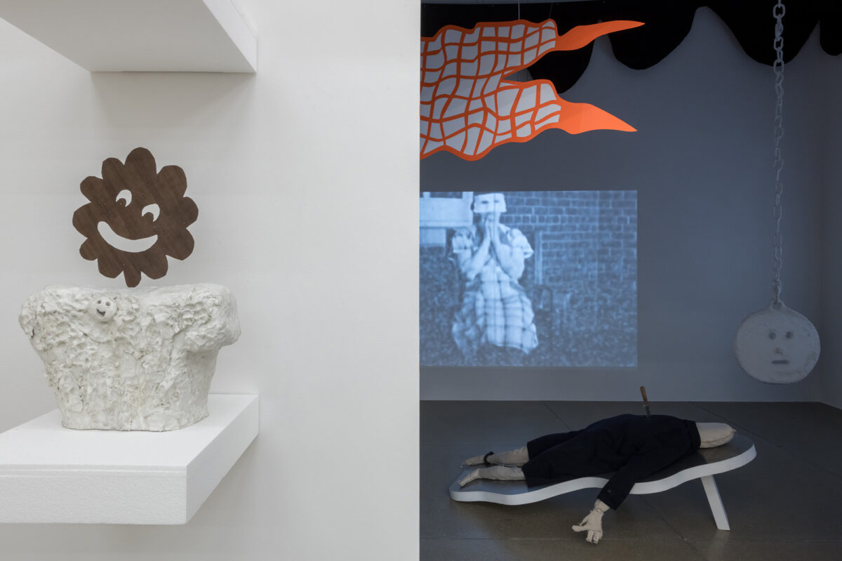 Installationsansicht von Kunstwerken im Aargauer Kunsthaus