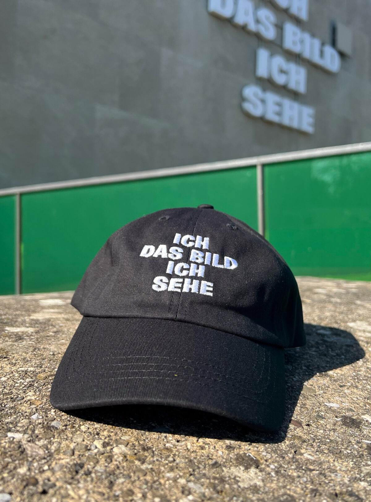 Cap mit dem Schriftzug 