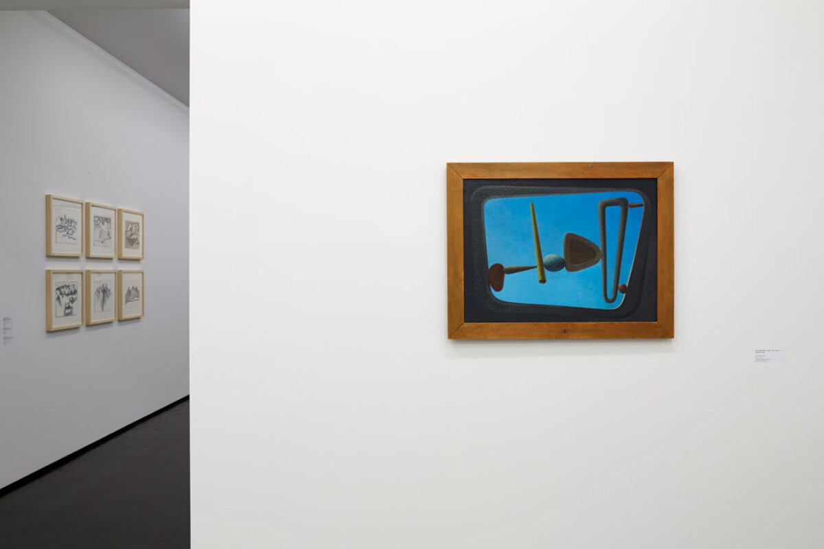 Ausstellungsansicht mit verschiedenen Kunstwerken im Aargauer Kunsthaus