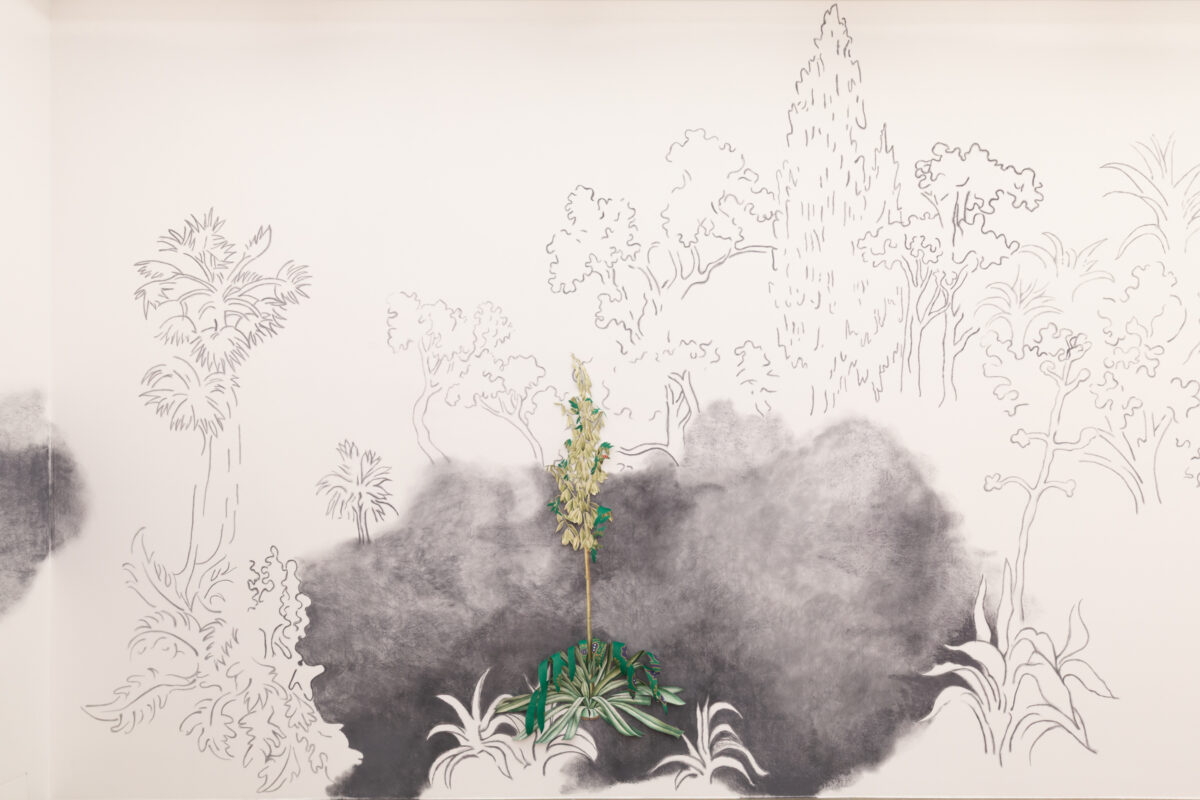 Ausstellungsansicht von verschiedenen Kunstwerken im Aargauer Kunsthaus