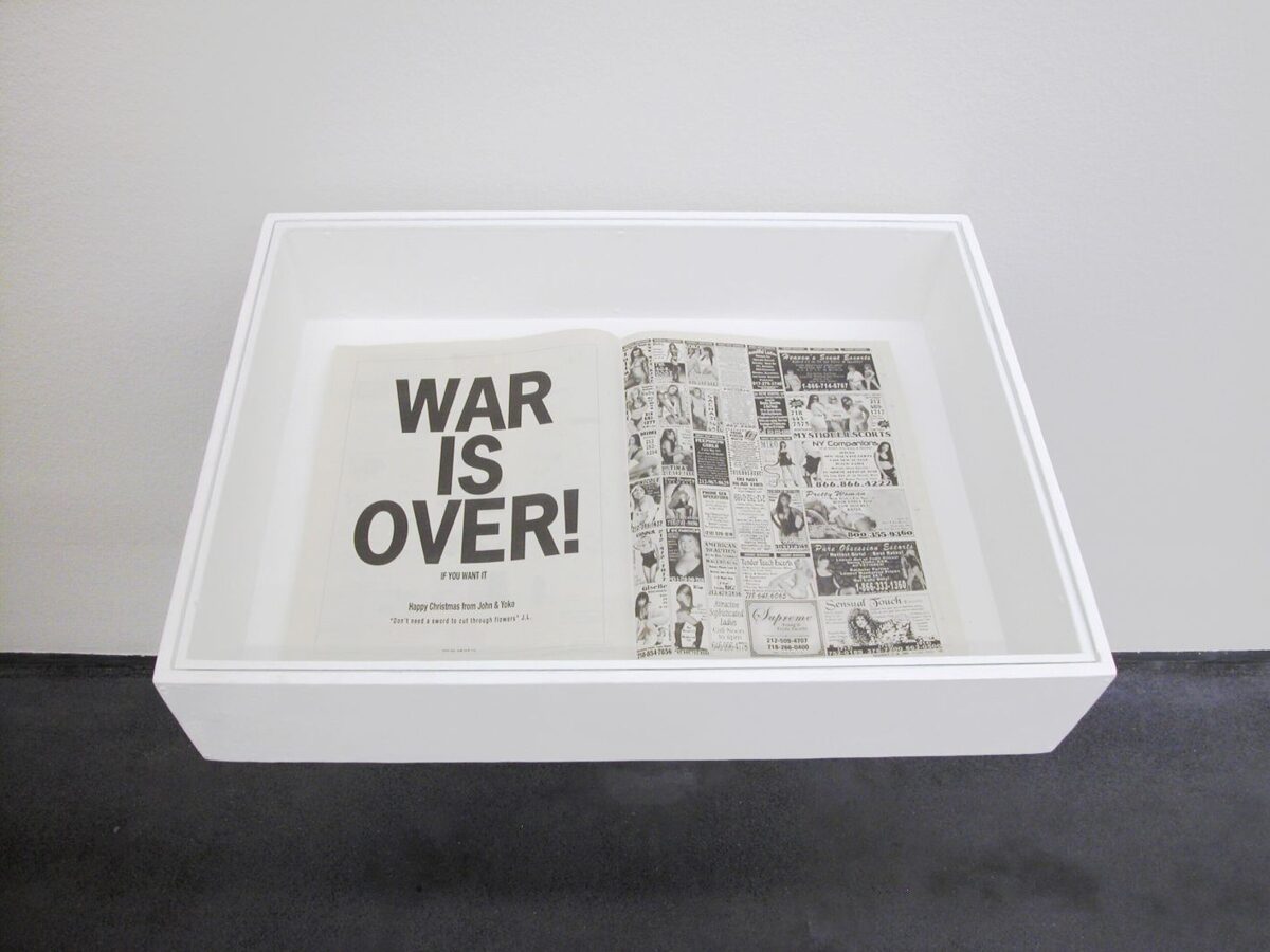 Thomas Galler, War is over, 2004
