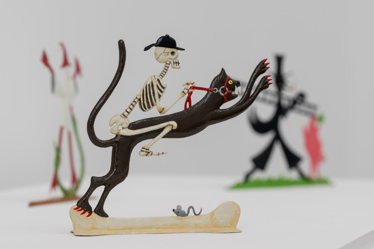 Ausstellungsansicht von verschiedenen Kunstwerken im Aargauer Kunsthaus.