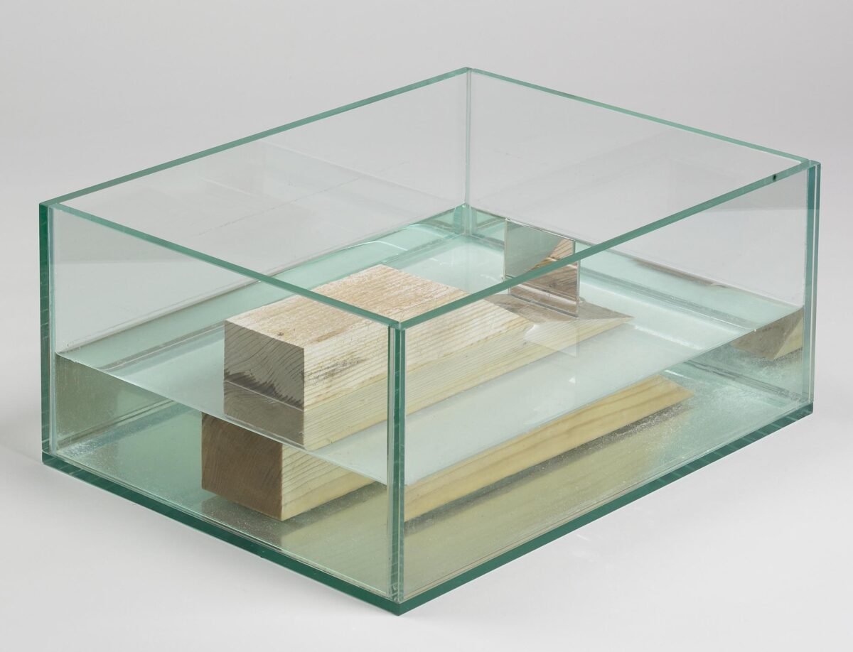 Aldo Walker, Ur-Logotyp (Original und Ausstellungskopie mit Wanne), 2006 